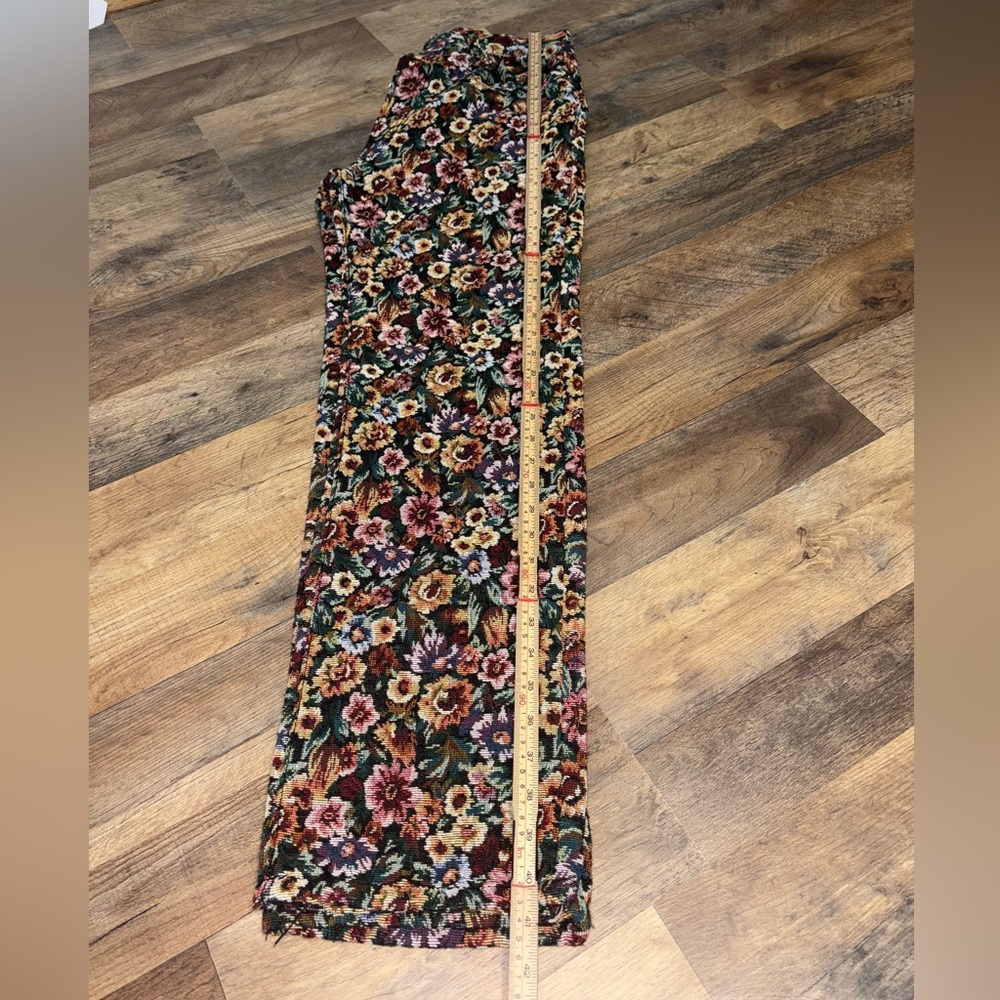 MNML Floral Tapestry Wide-Leg Pants – Size 33 | Statement Streetwear - Picture 3 of 10